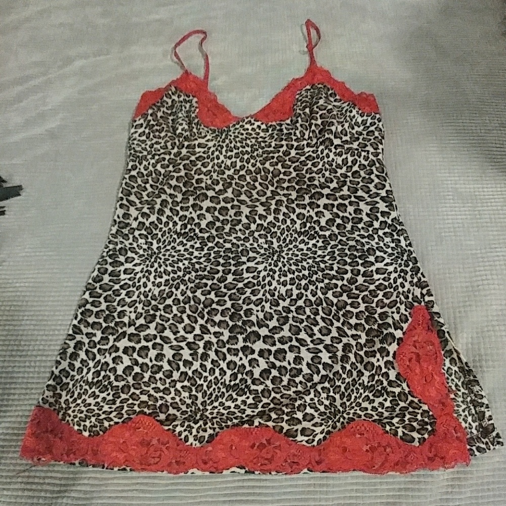 Animal print lace cami